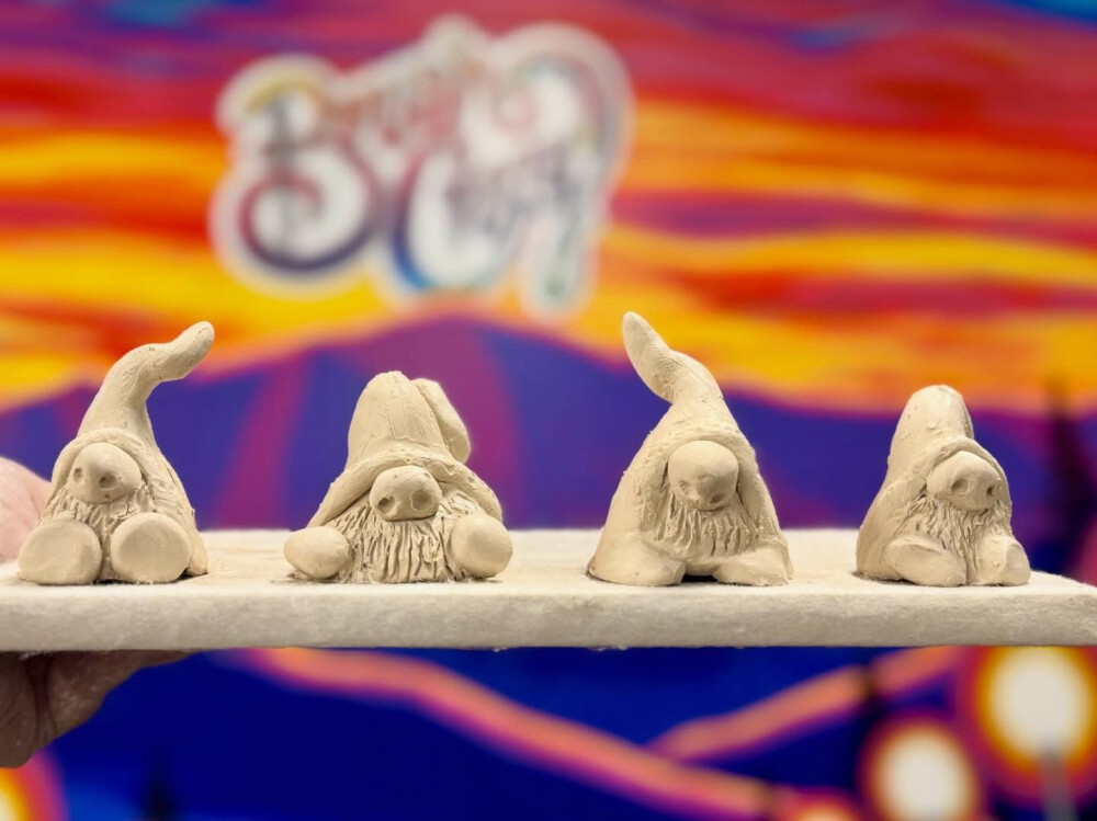 Play with Clay